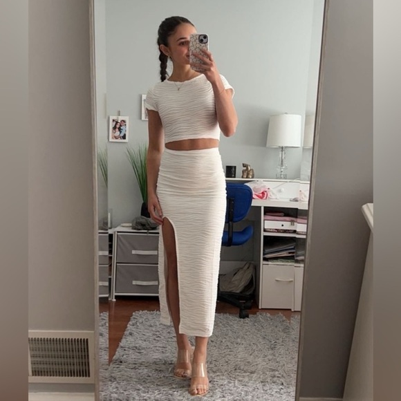 Princess Polly textured crop top maxi skirt nwot - Picture 4 of 7